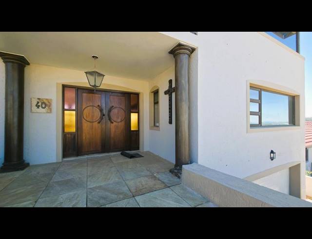 4 BEDROOM HOUSE FOR SALE IN GROOT BRAKRIVIER CENTRAL